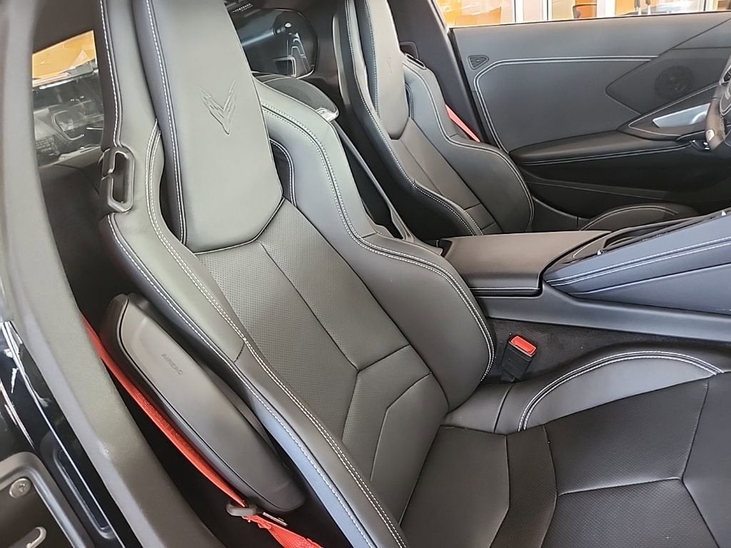 2025 Chevrolet Corvette E-Ray 1LZ