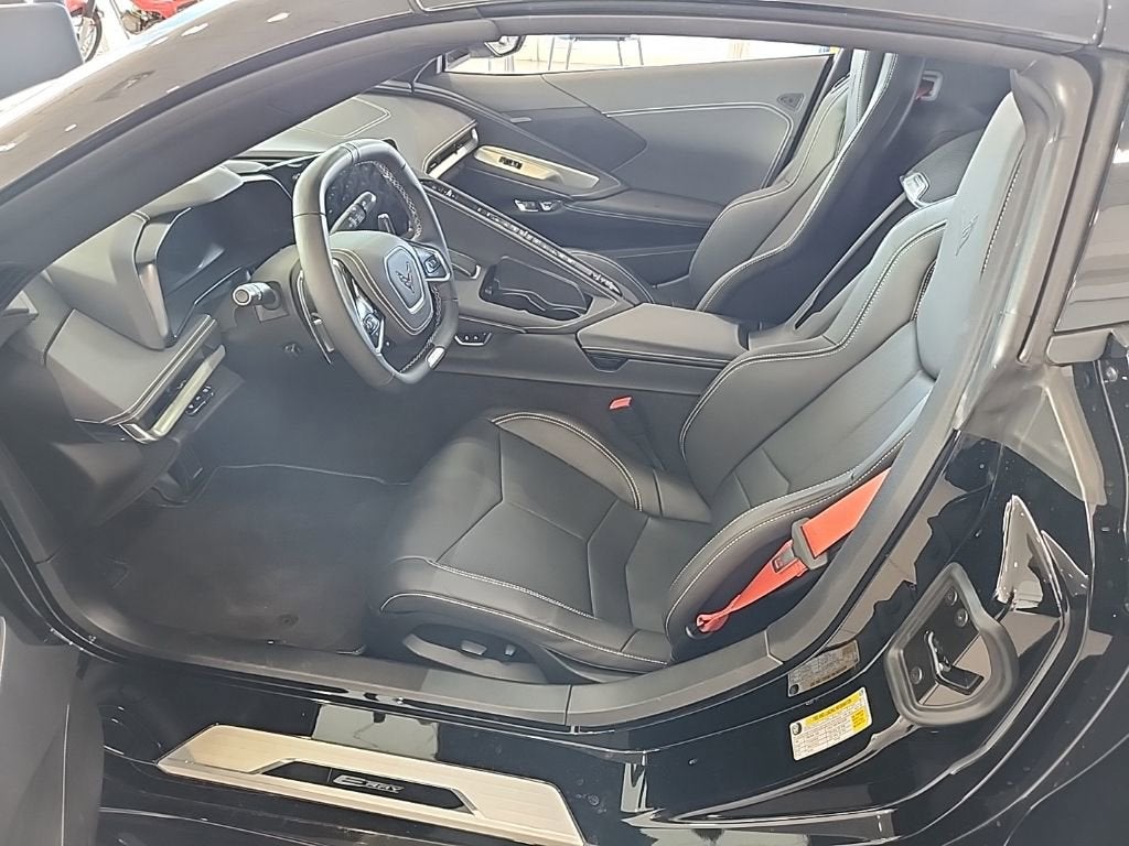 2025 Chevrolet Corvette E-Ray 1LZ