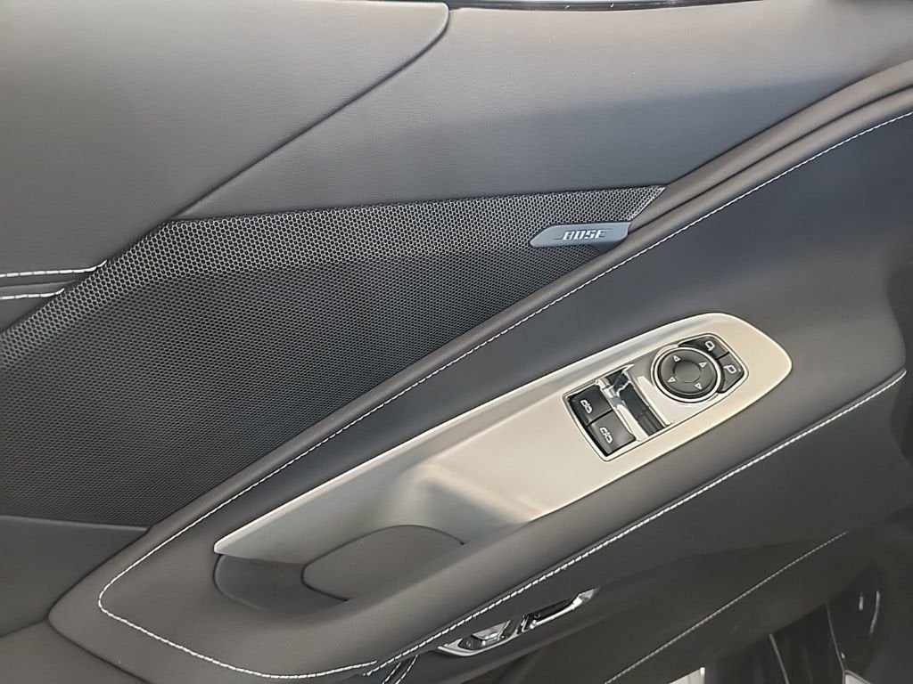 2025 Chevrolet Corvette E-Ray 1LZ