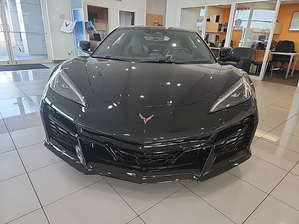 2025 Chevrolet Corvette E-Ray 1LZ