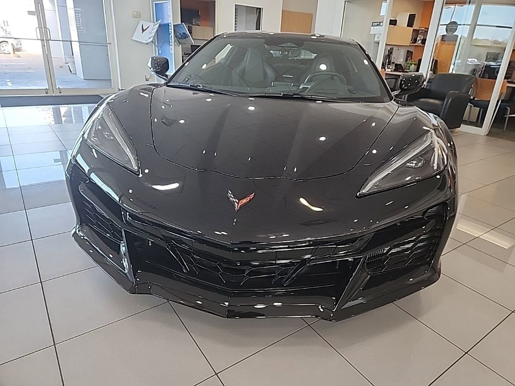 2025 Chevrolet Corvette E-Ray 1LZ