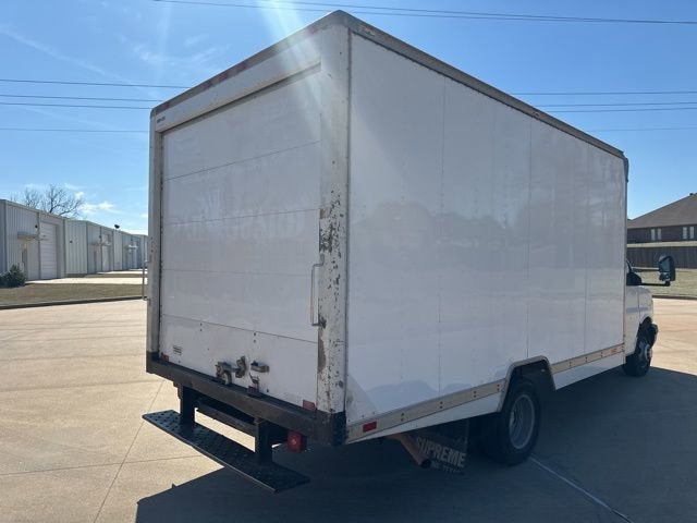 2004 Chevrolet Express Commercial Cutaway C7L