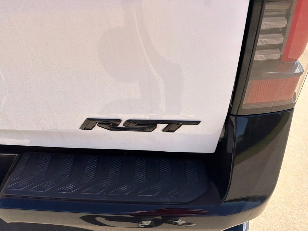 2025 Chevrolet Silverado EV RST - Max Range