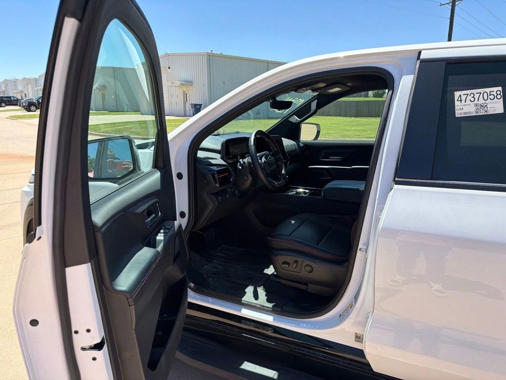 2025 Chevrolet Silverado EV RST - Max Range