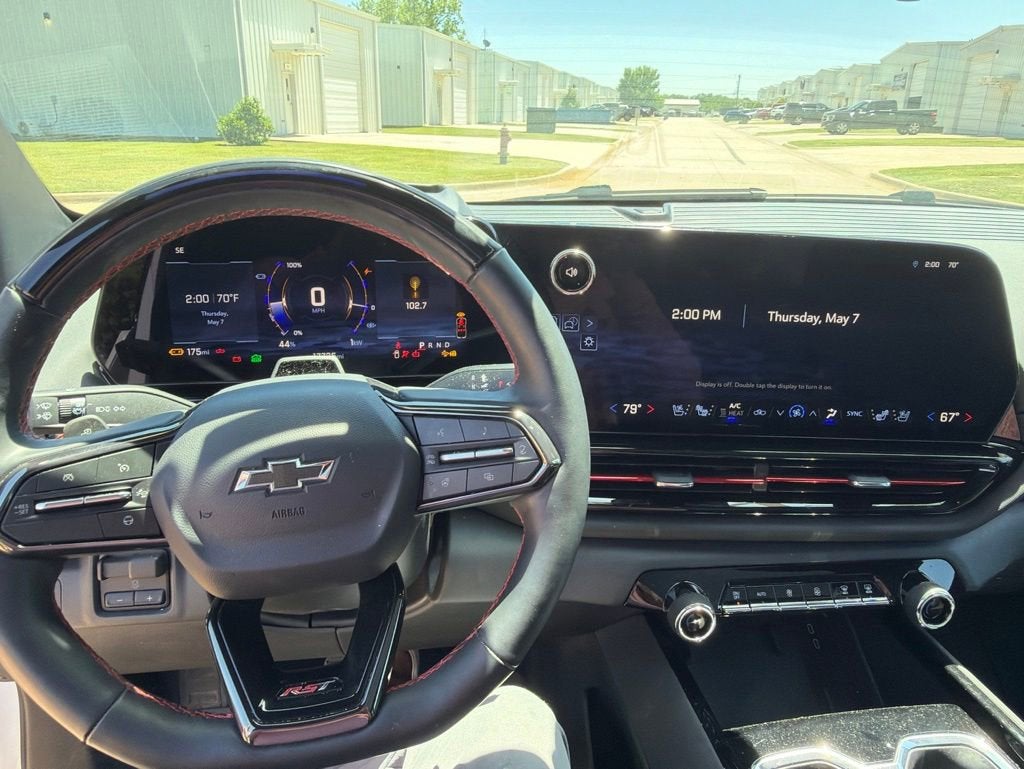 2025 Chevrolet Silverado EV RST - Max Range