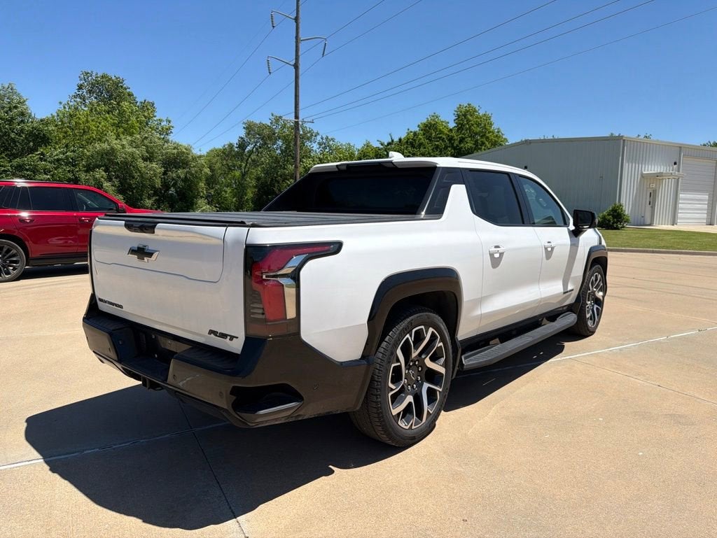 2025 Chevrolet Silverado EV RST - Max Range