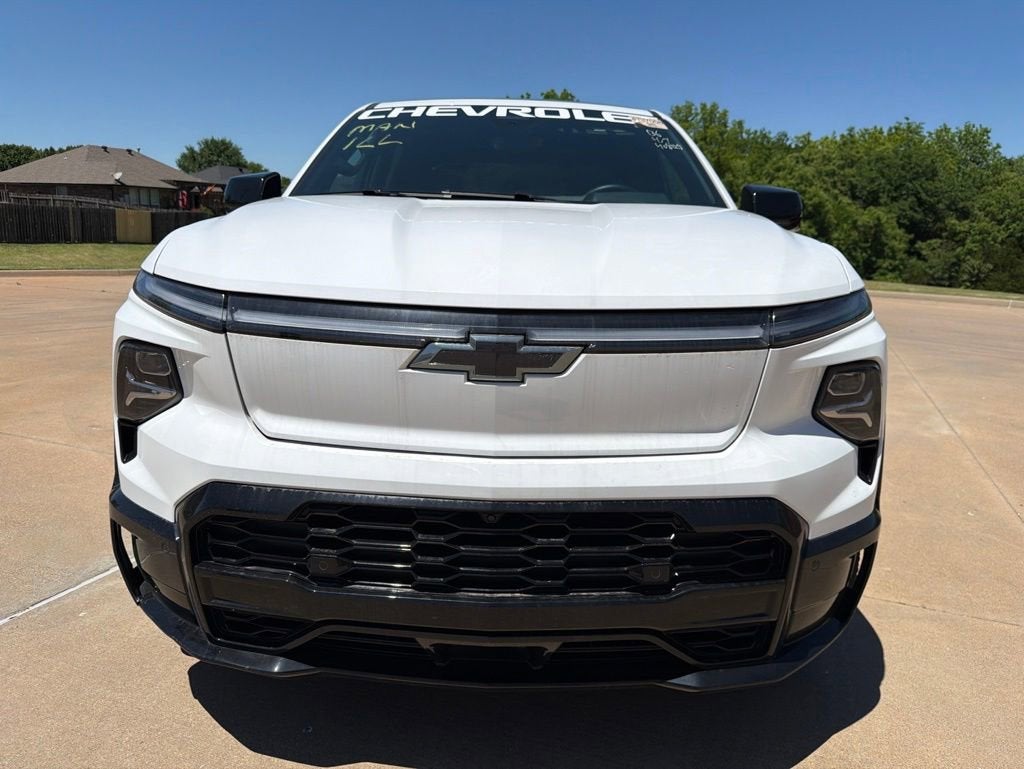 2025 Chevrolet Silverado EV RST - Max Range