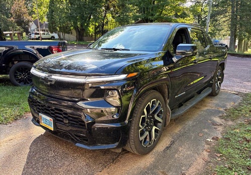 2024 Chevrolet Silverado EV RST