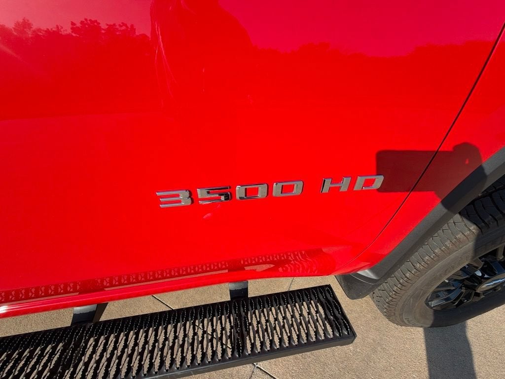2025 Chevrolet Silverado 3500 HD WT