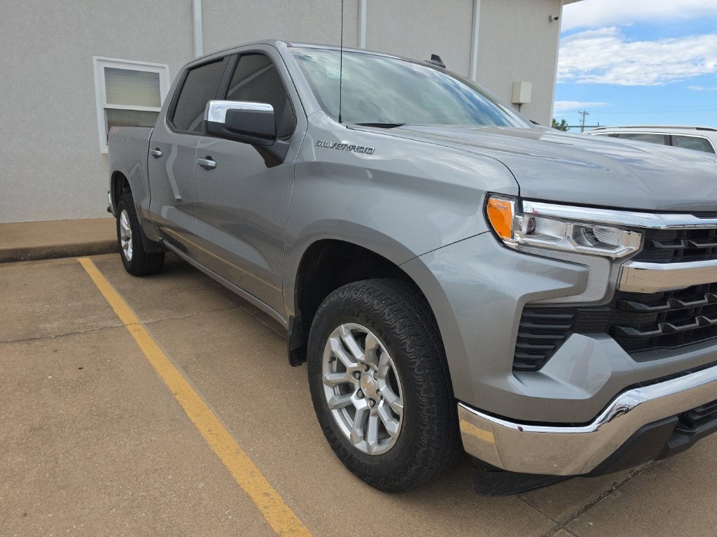 2024 Chevrolet Silverado 1500 LT