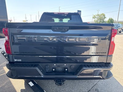 2023 Chevrolet Silverado 1500 Custom
