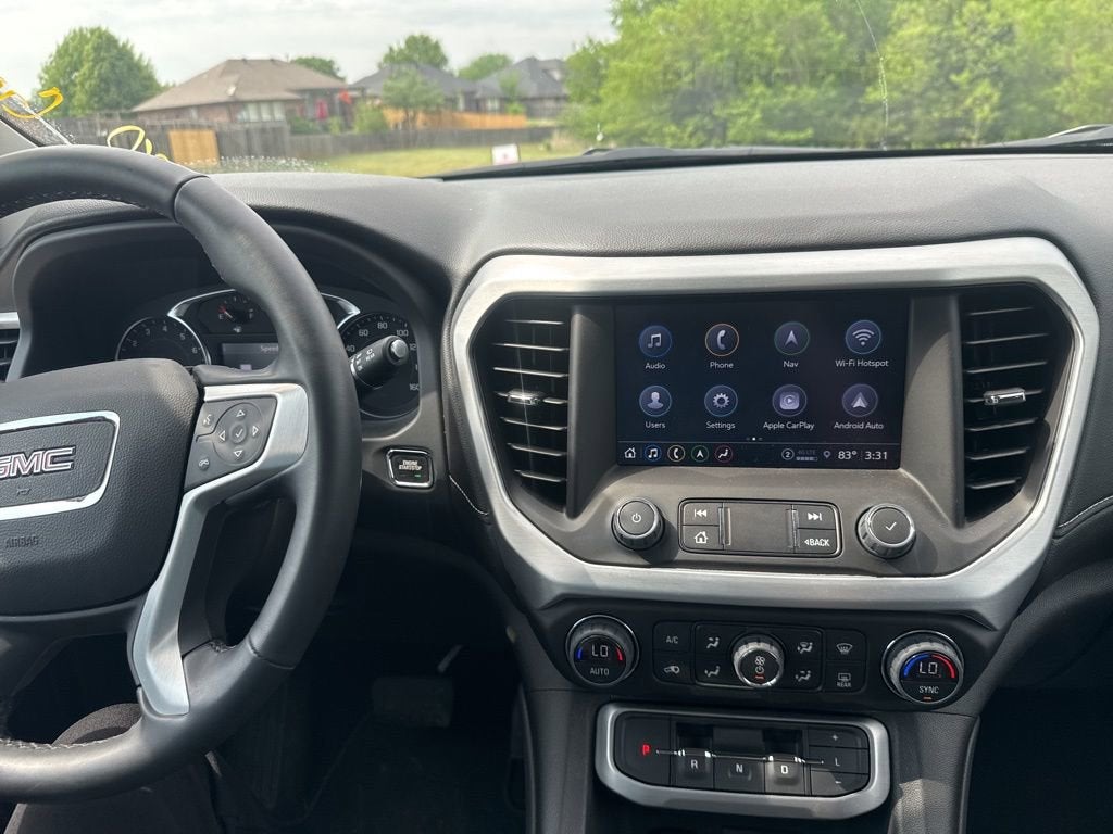 2023 GMC Acadia SLT