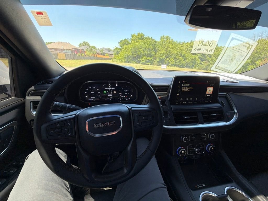2023 GMC Yukon AT4