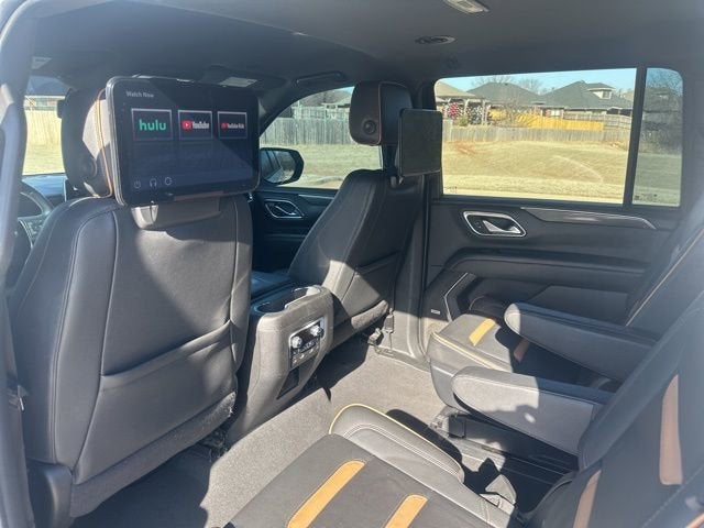 2022 GMC Yukon XL AT4