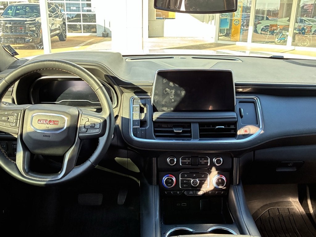 2024 GMC Yukon XL AT4