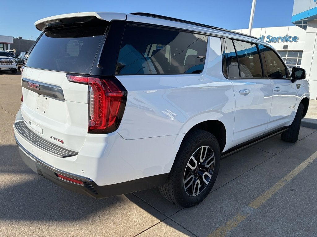 2024 GMC Yukon XL AT4
