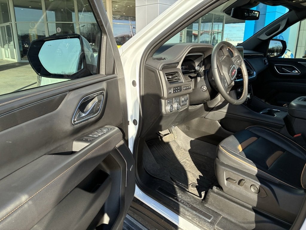 2024 GMC Yukon XL AT4