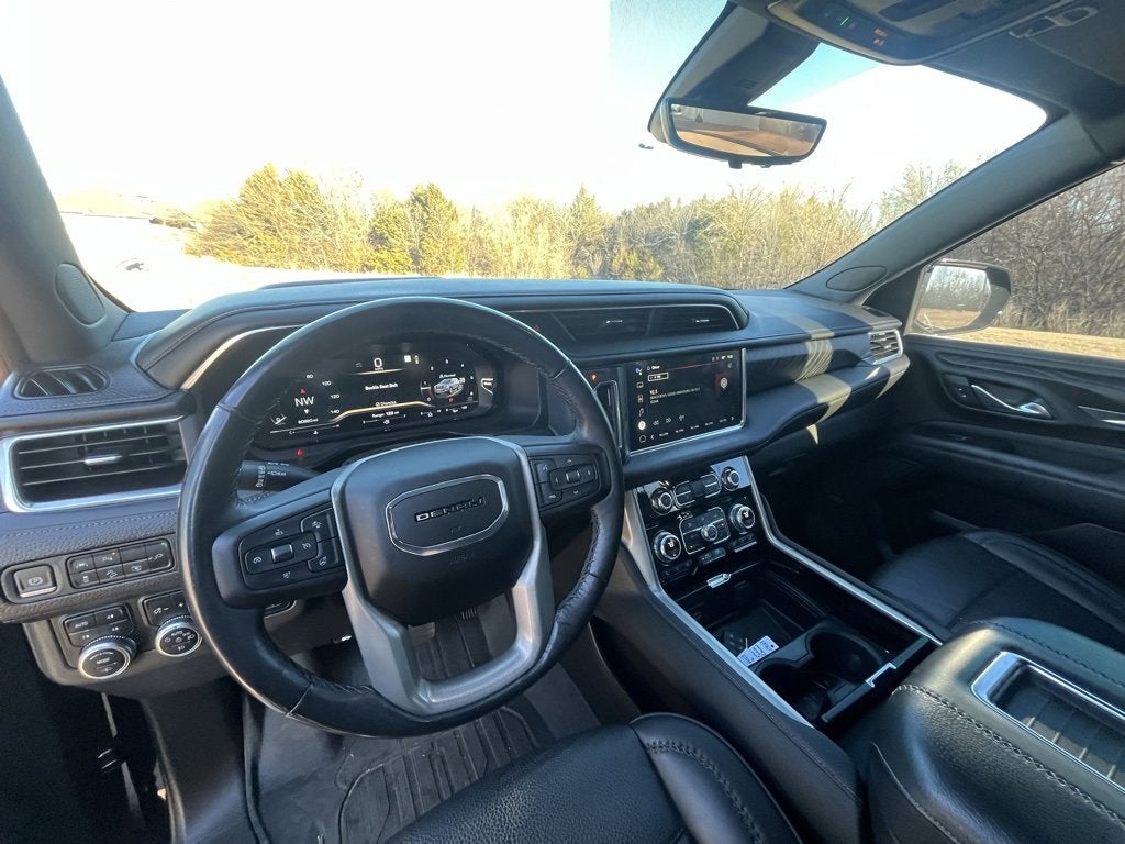 2022 GMC Yukon XL Denali