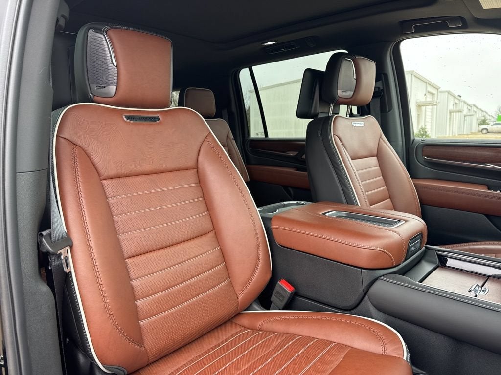 2024 GMC Yukon XL Denali Ultimate