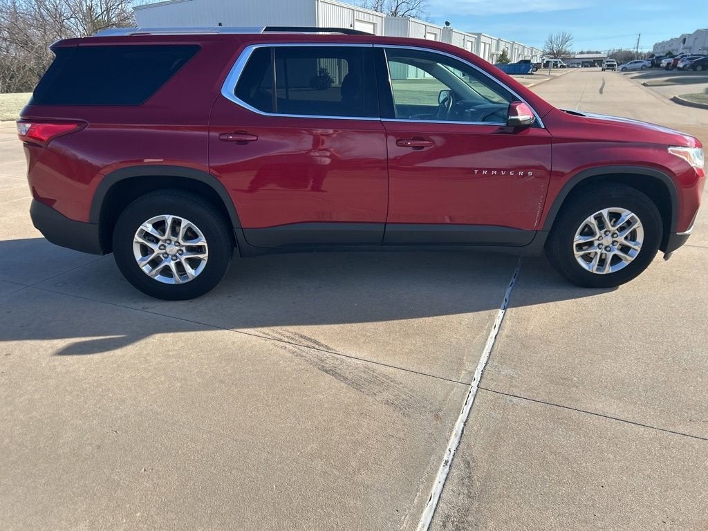 2018 Chevrolet Traverse LT Cloth