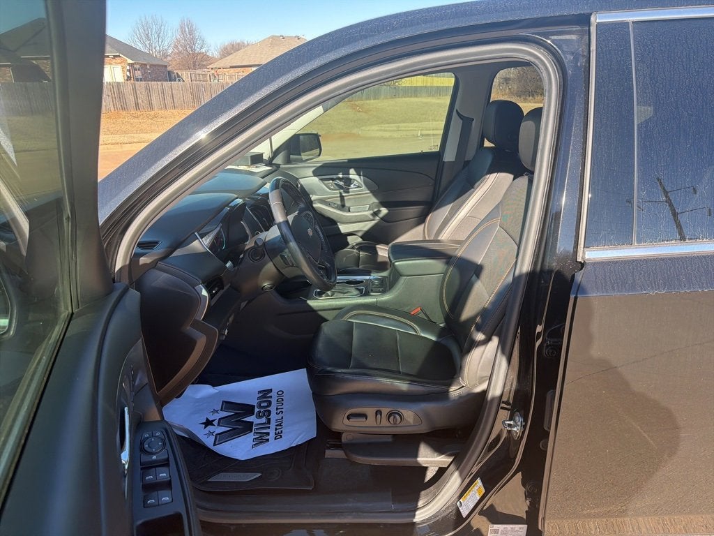 2021 Chevrolet Traverse Premier