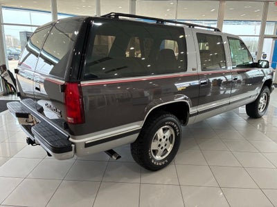 1993 Chevrolet Suburban Base