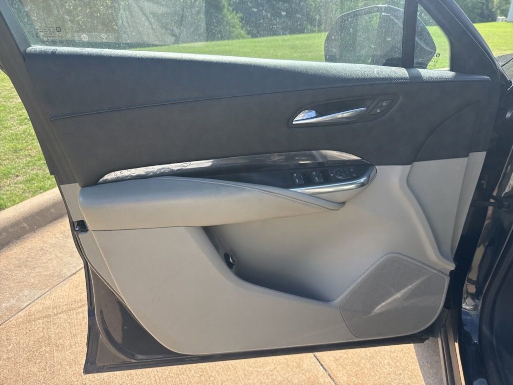 2021 Cadillac XT4 Luxury