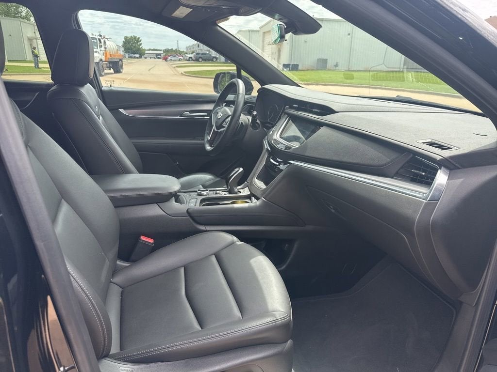2024 Cadillac XT5 Luxury