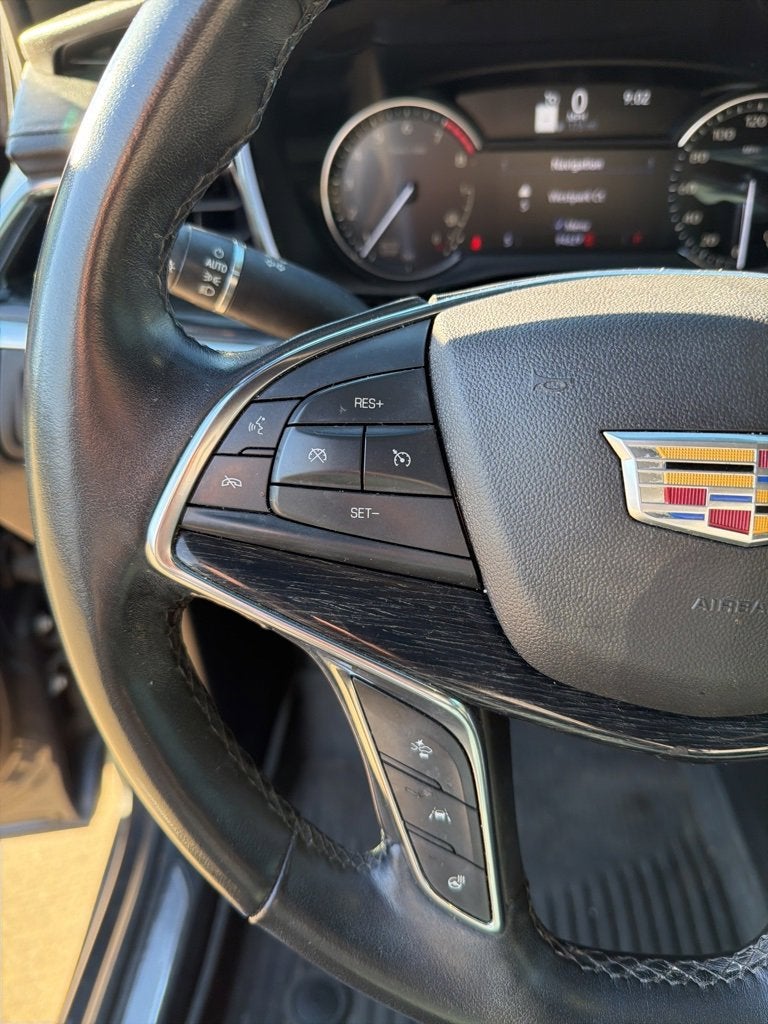 2021 Cadillac XT5 Premium Luxury