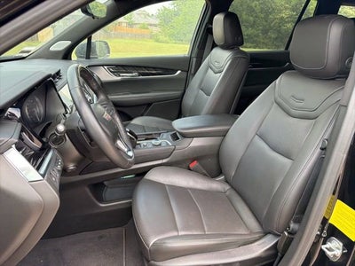 2024 Cadillac XT6 Premium Luxury