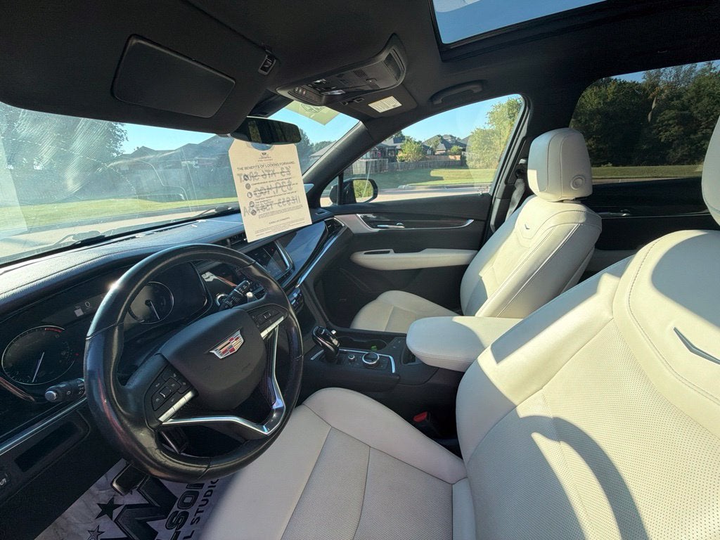 2023 Cadillac XT6 Sport