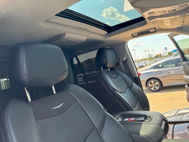 2019 Cadillac Escalade Luxury