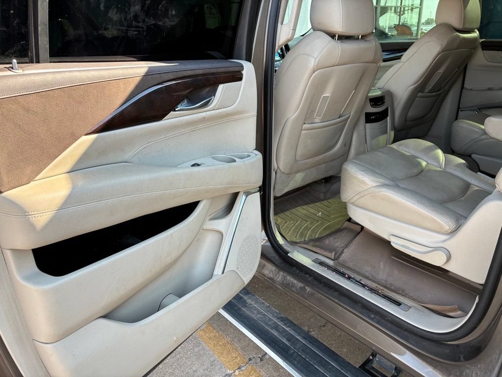 2016 Cadillac Escalade ESV Premium Collection