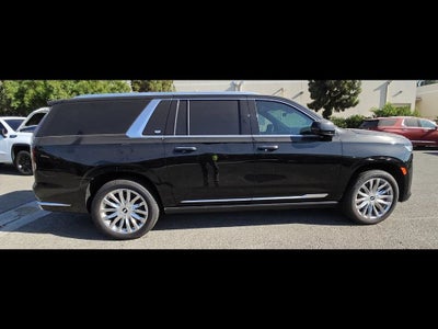 2023 Cadillac Escalade ESV 4WD Premium Luxury