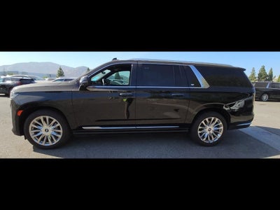 2023 Cadillac Escalade ESV 4WD Premium Luxury