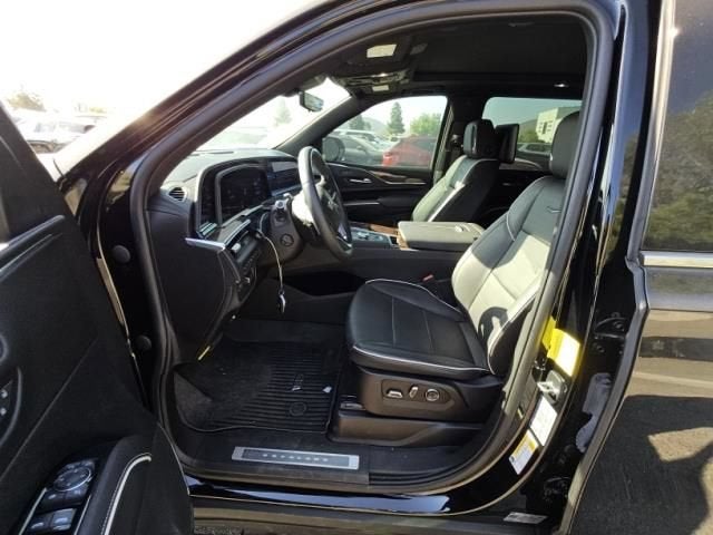 2023 Cadillac Escalade ESV 4WD Premium Luxury