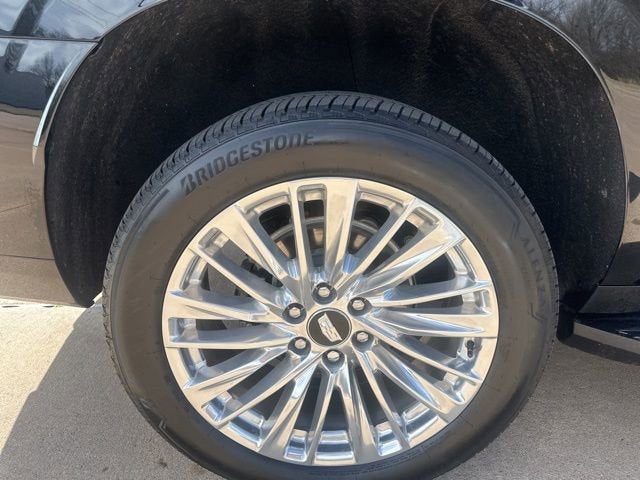 2025 Cadillac Escalade ESV Premium Luxury