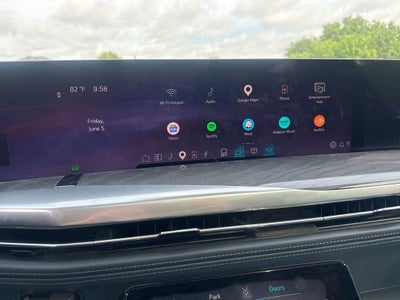 2025 Cadillac ESCALADE IQ Luxury 2