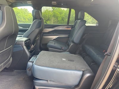 2025 Cadillac ESCALADE IQ Luxury 2