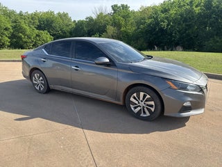 2022 Nissan Altima 2.5 S
