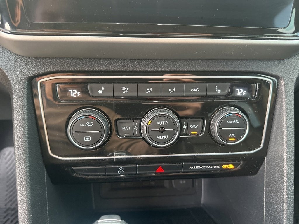 2022 Volkswagen Atlas 3.6L V6 SE w/Technology