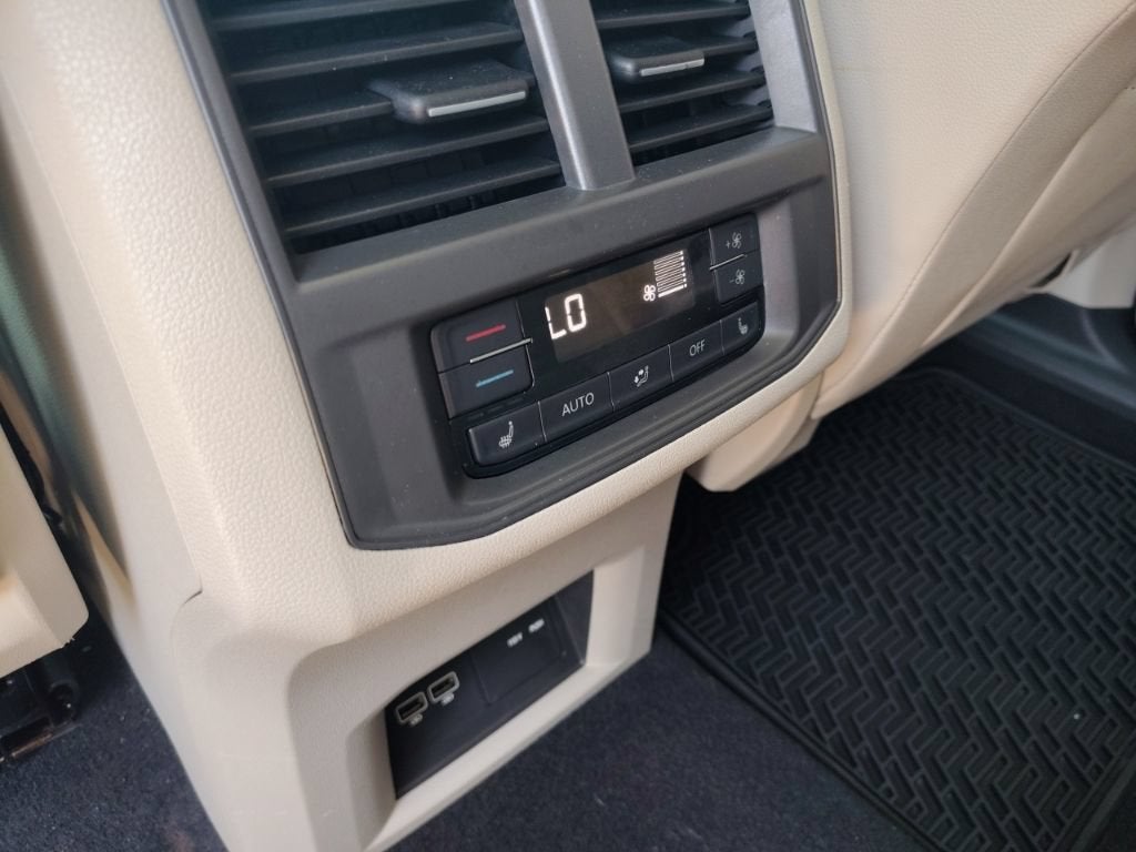 2021 Volkswagen Atlas 3.6L V6 SEL Premium