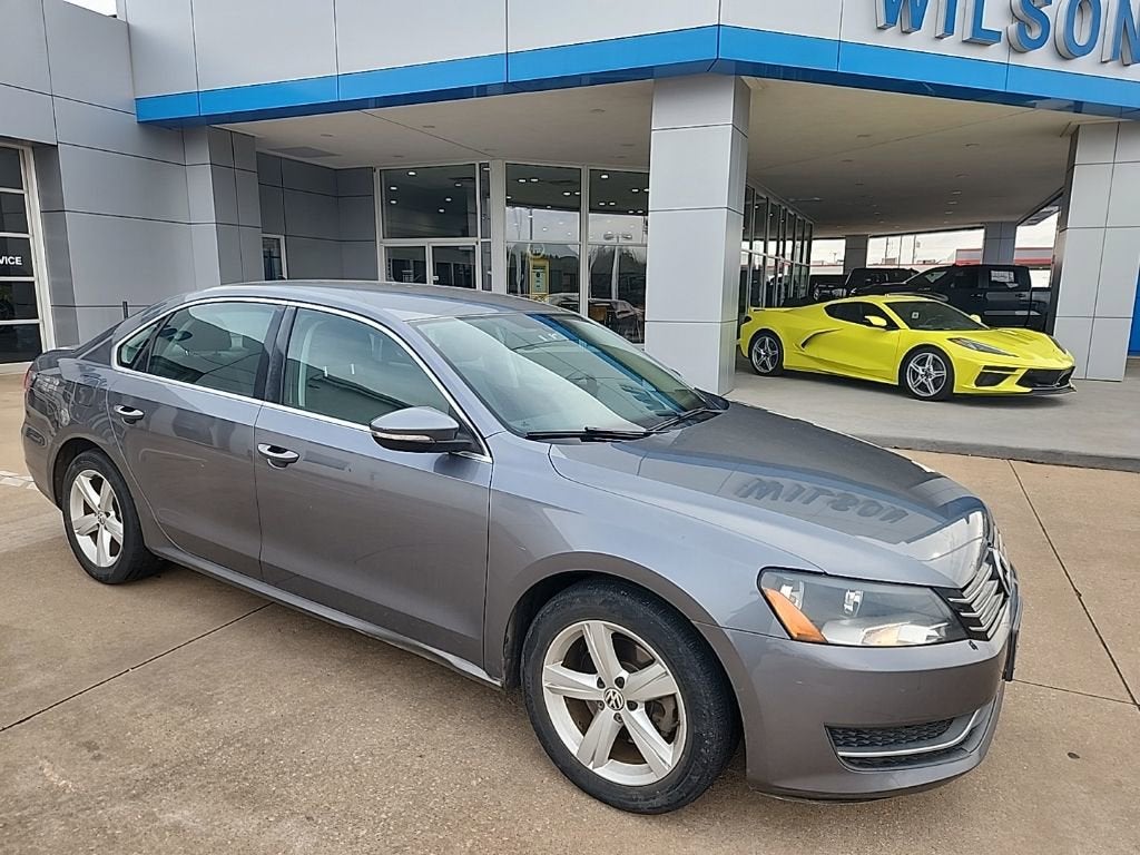 2012 Volkswagen Passat SE