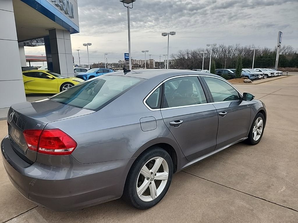 2012 Volkswagen Passat SE