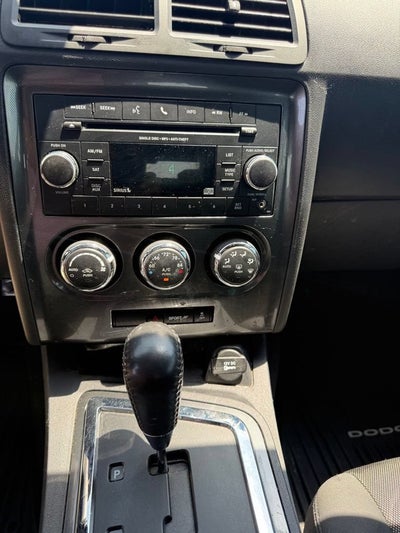 2014 Dodge Challenger SXT