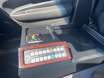 2019 Lincoln MKT Base