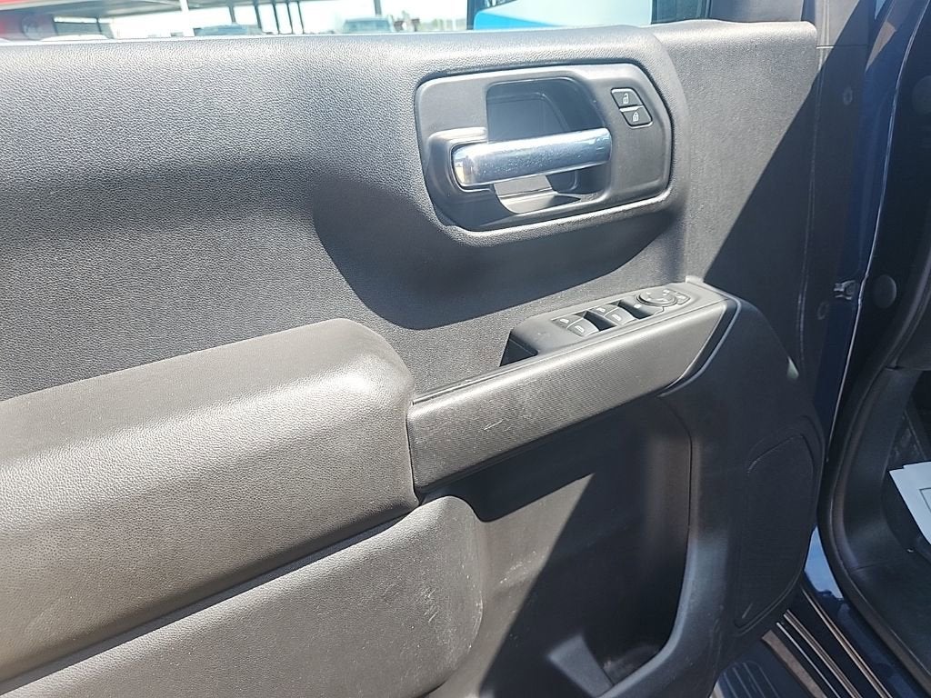 2022 Chevrolet Silverado 1500 LTD Custom Trail Boss