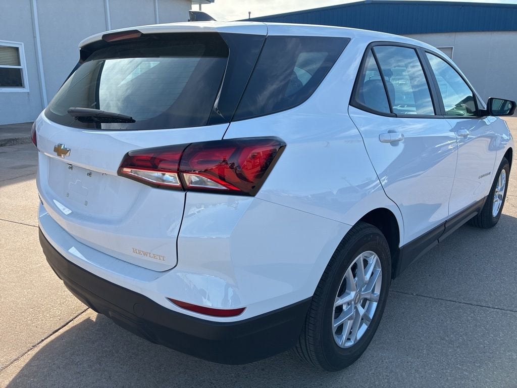 2023 Chevrolet Equinox LS