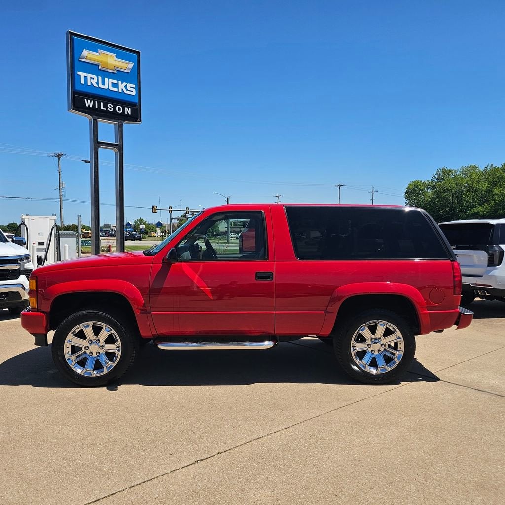 1997 Chevrolet Tahoe Base