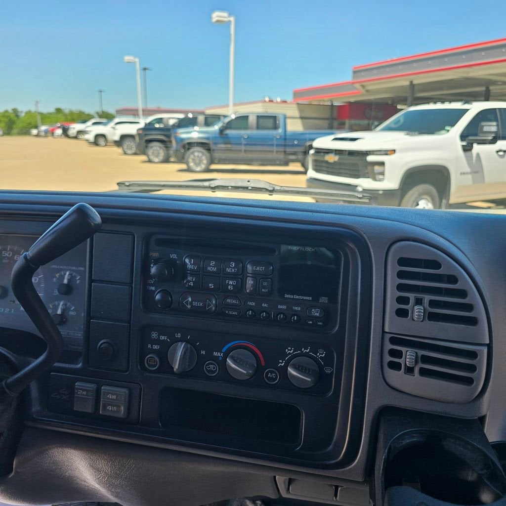 1997 Chevrolet Tahoe Base
